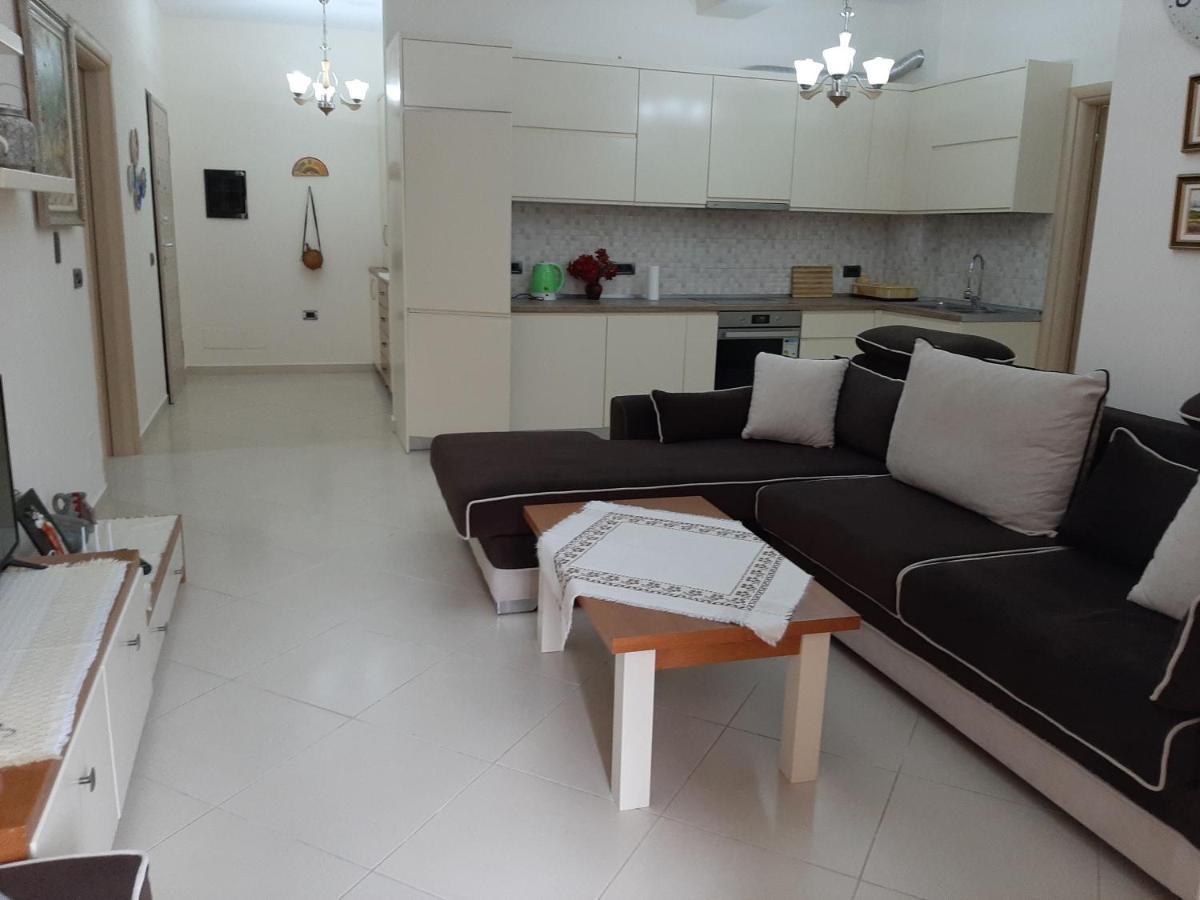 Milka Apartment 골렘 외부 사진
